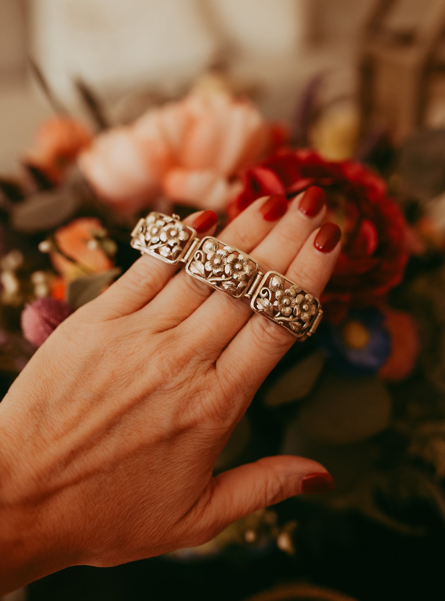 Vintage Continental European 835 Silver Floral Openwork Bracelet | c. 1935-1950