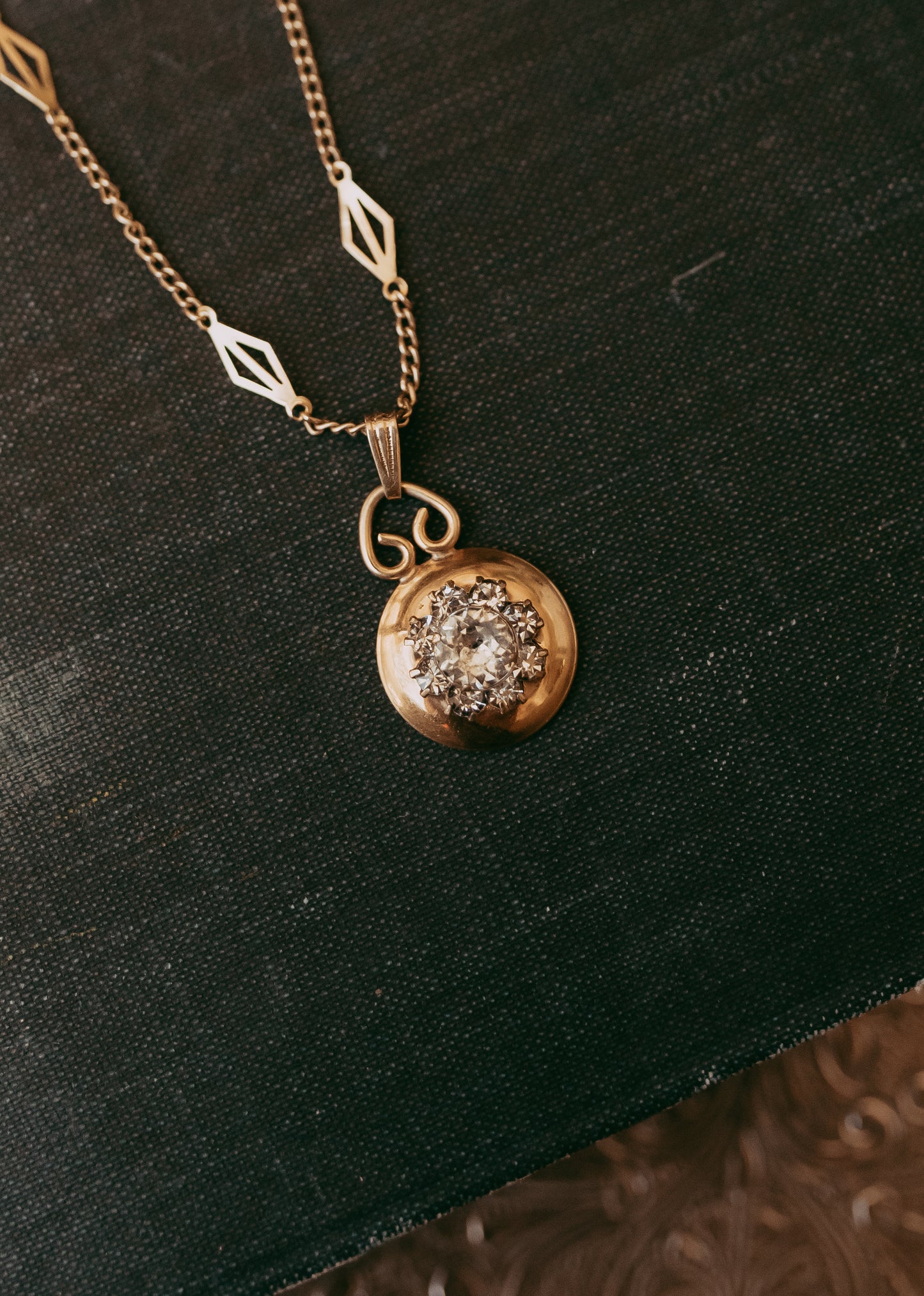 My Darling Juliet | Victorian Rhinestone Pendant