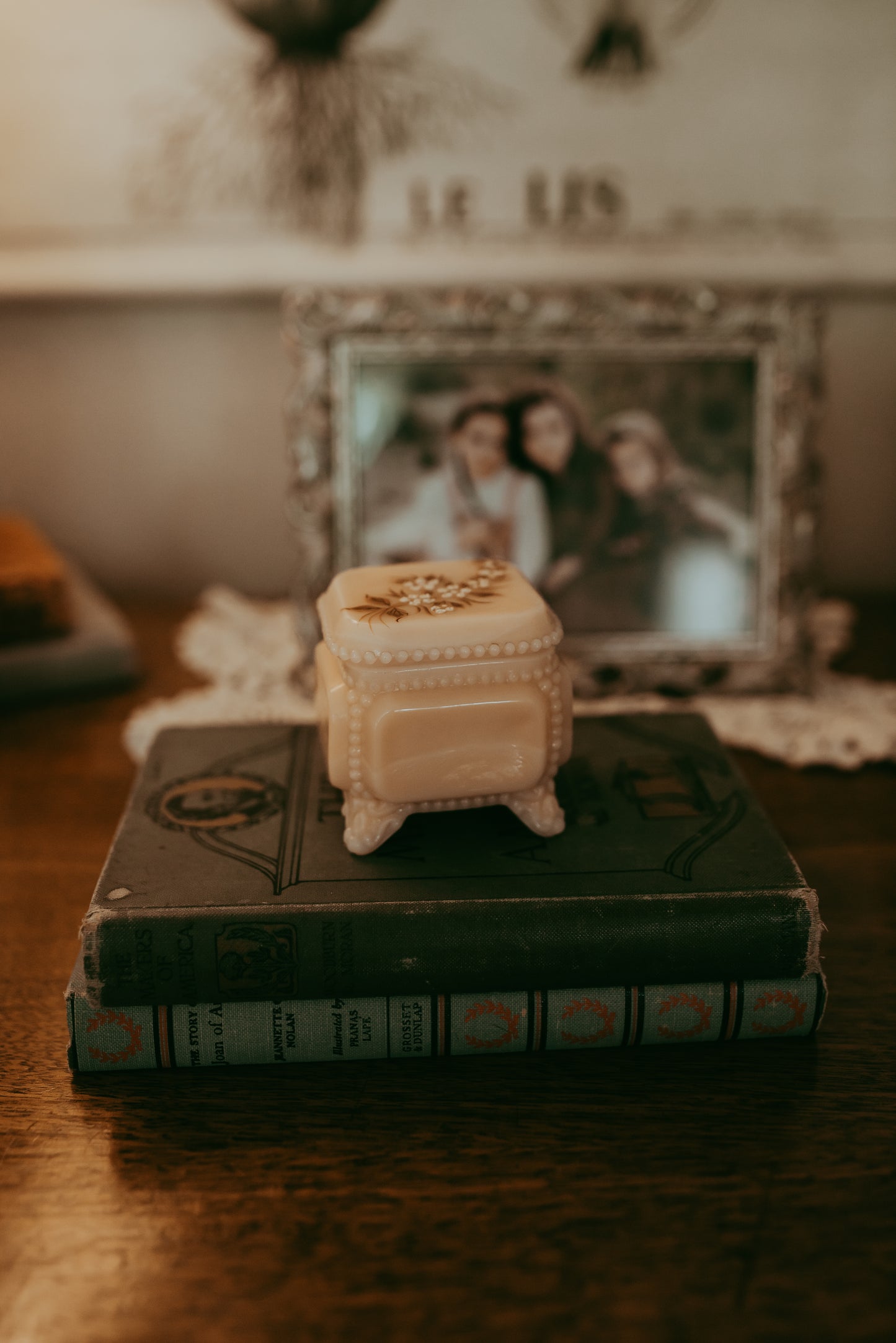 My Darling Juliet | Vintage Westmoreland Glass Jewelry Box