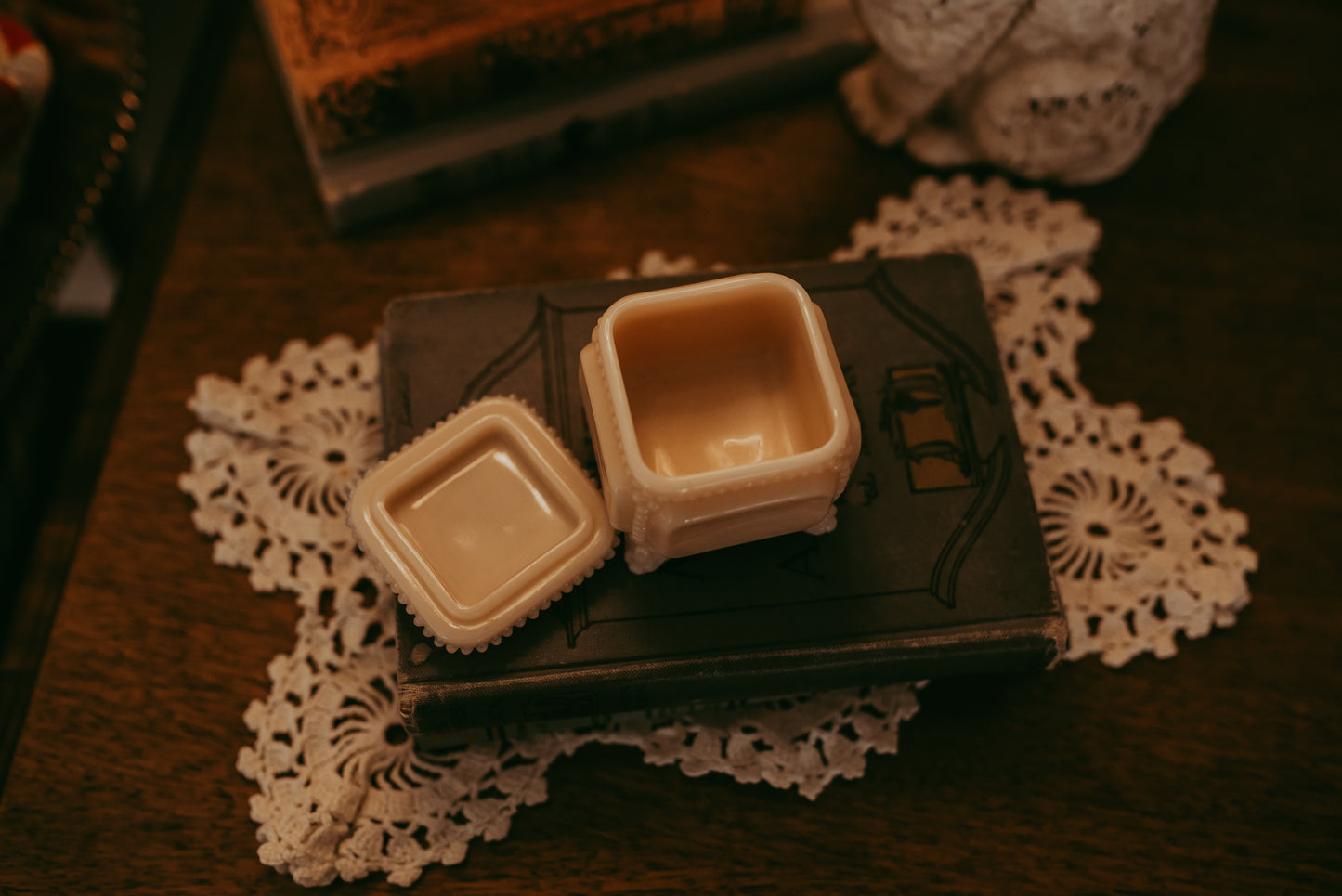 My Darling Juliet | Vintage Westmoreland Glass Jewelry Box