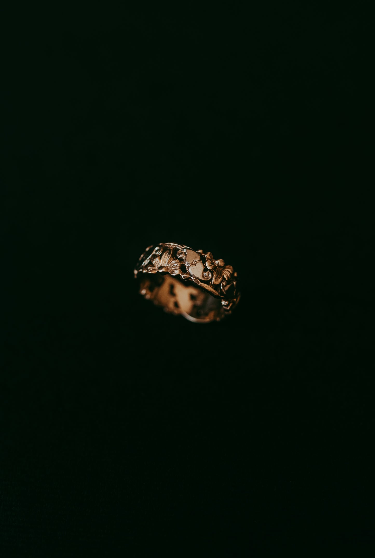 My Darling Juliet | Vintage 14K Two Tone Gold Floral & Scroll Band