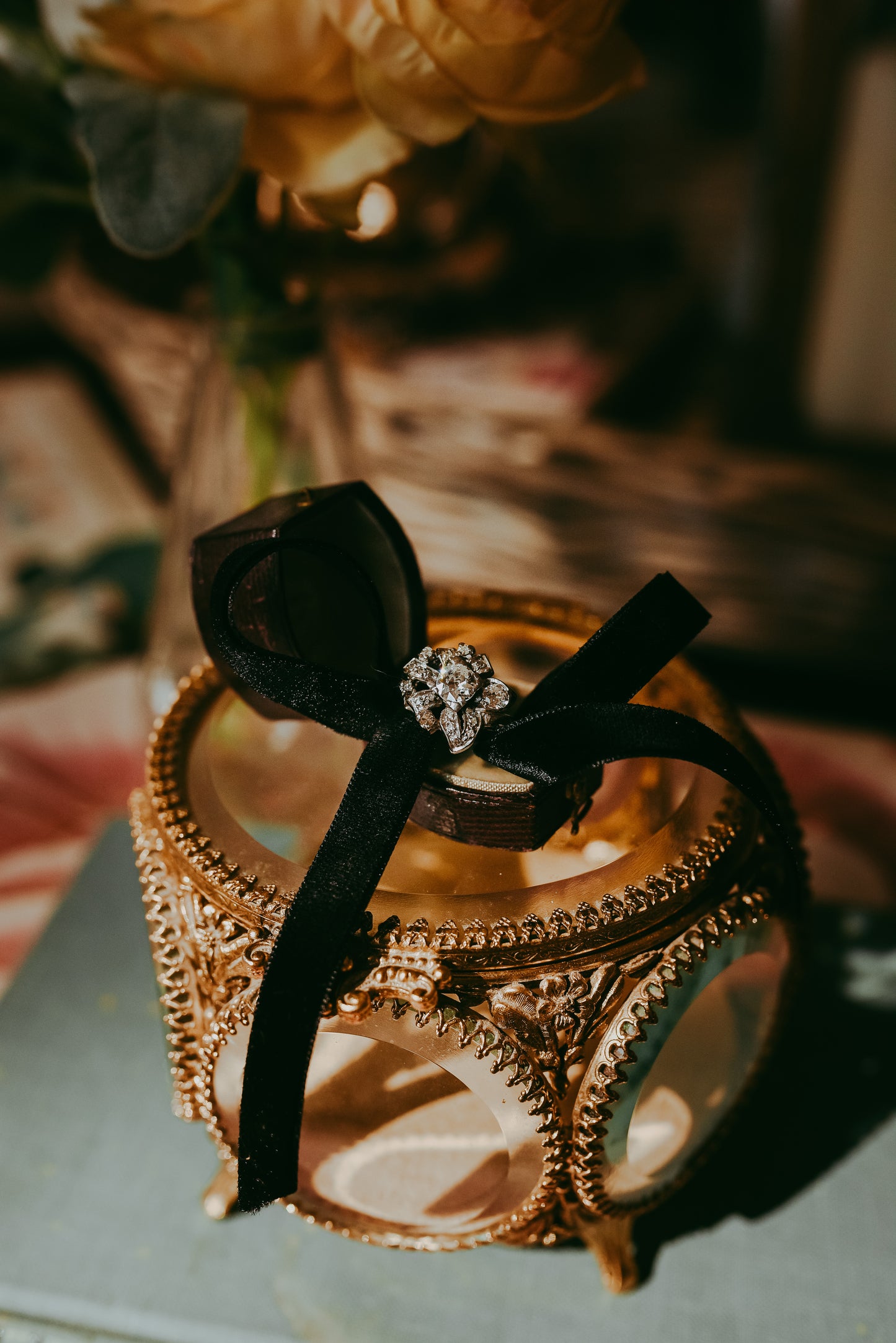 My Darling Juliet | Floral Diamond Ring in 14K White Gold – Mid-Century 1950s