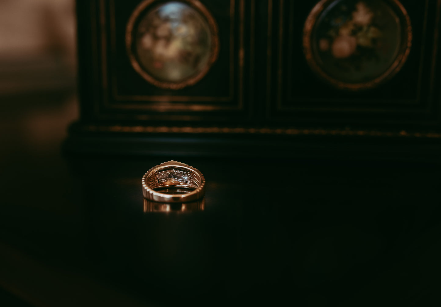 Vintage Retro 10K Gold Diamond Ring | Ridged Mid-Century Modern Design