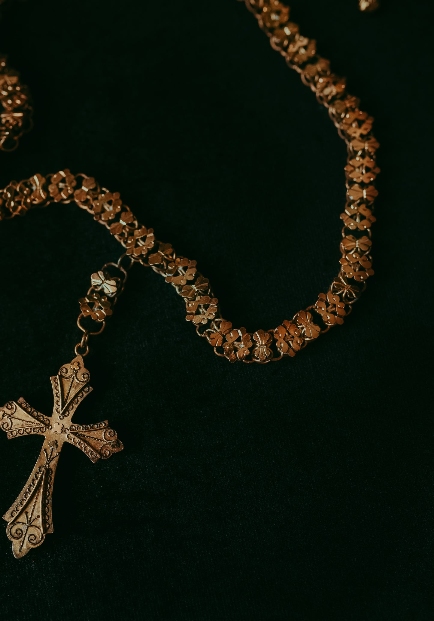 Victorian Gold-Filled Chain Drop Necklace with Engraved Cross