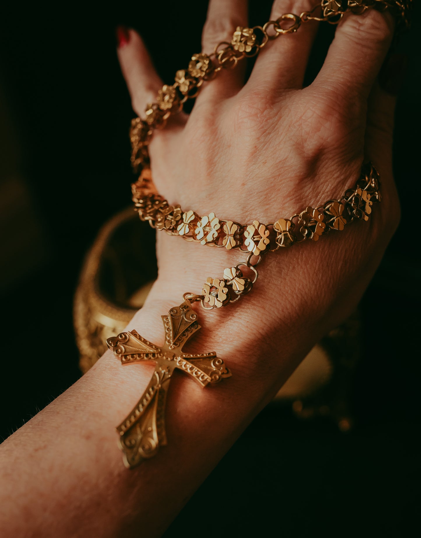 Victorian Gold-Filled Chain Drop Necklace with Engraved Cross