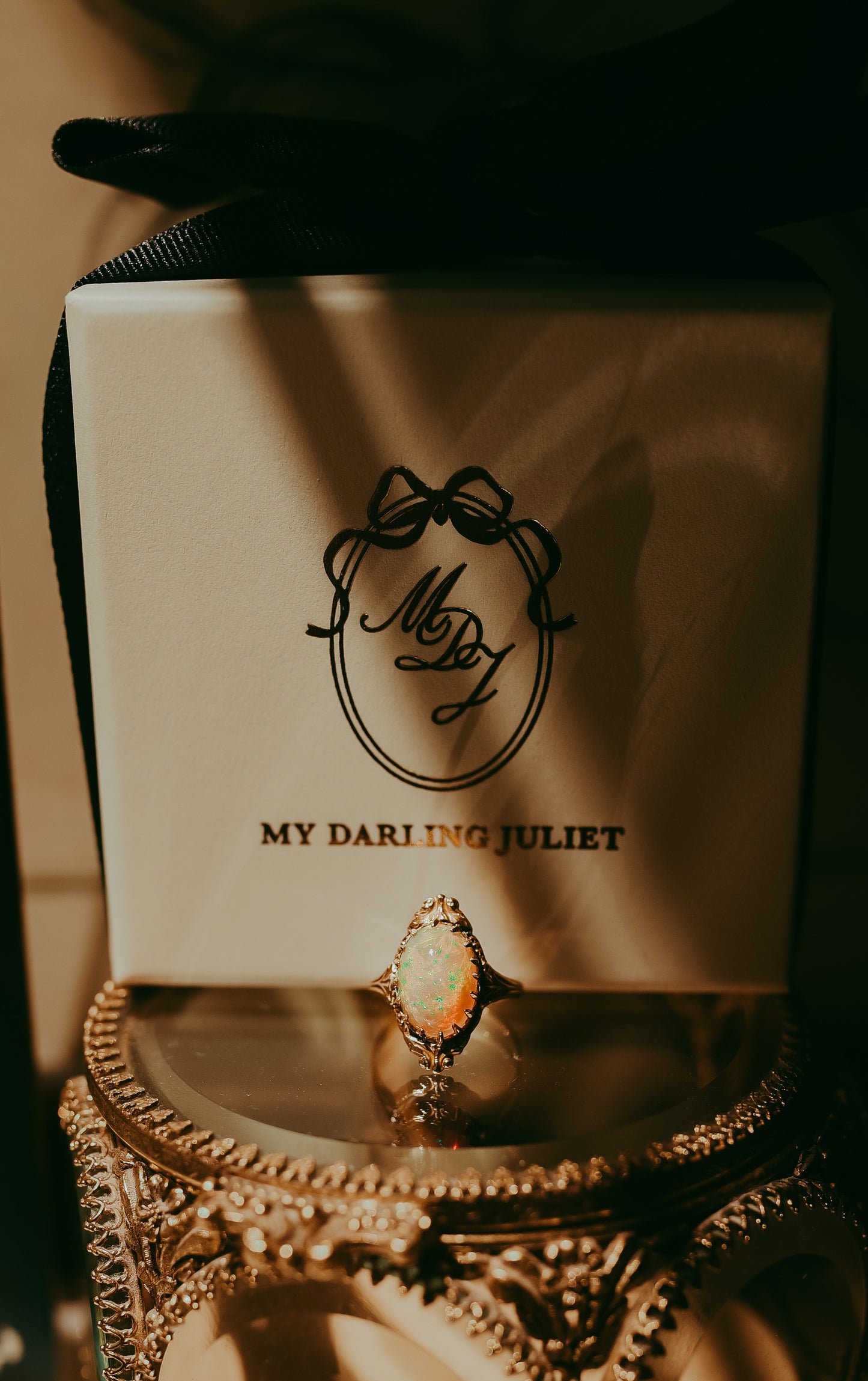 Art Nouveau Opal Cabochon Ring in 14K Gold | circa 1890-1910