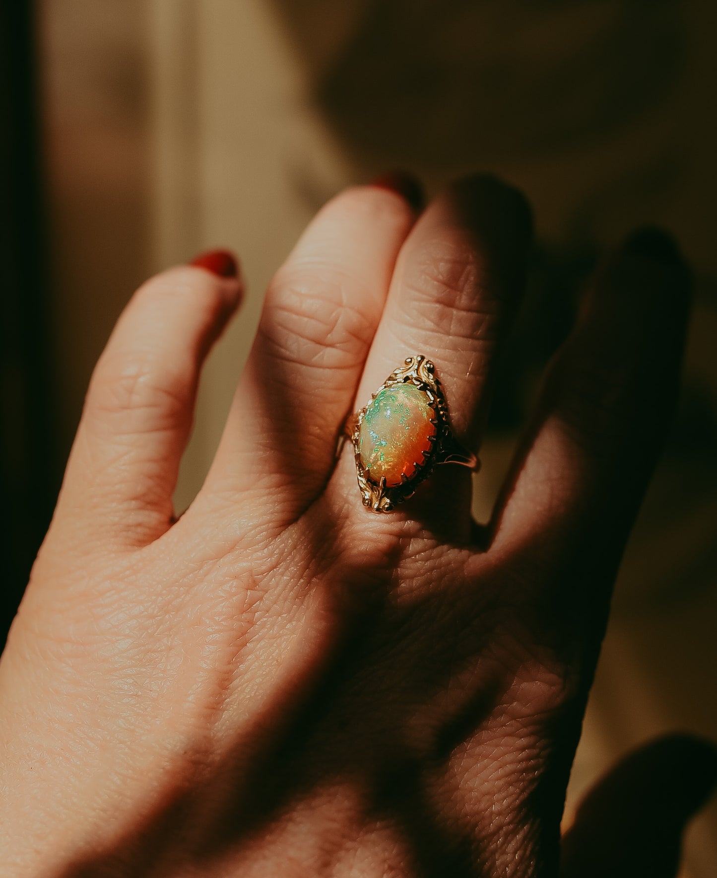 Art Nouveau Opal Cabochon Ring in 14K Gold | circa 1890-1910