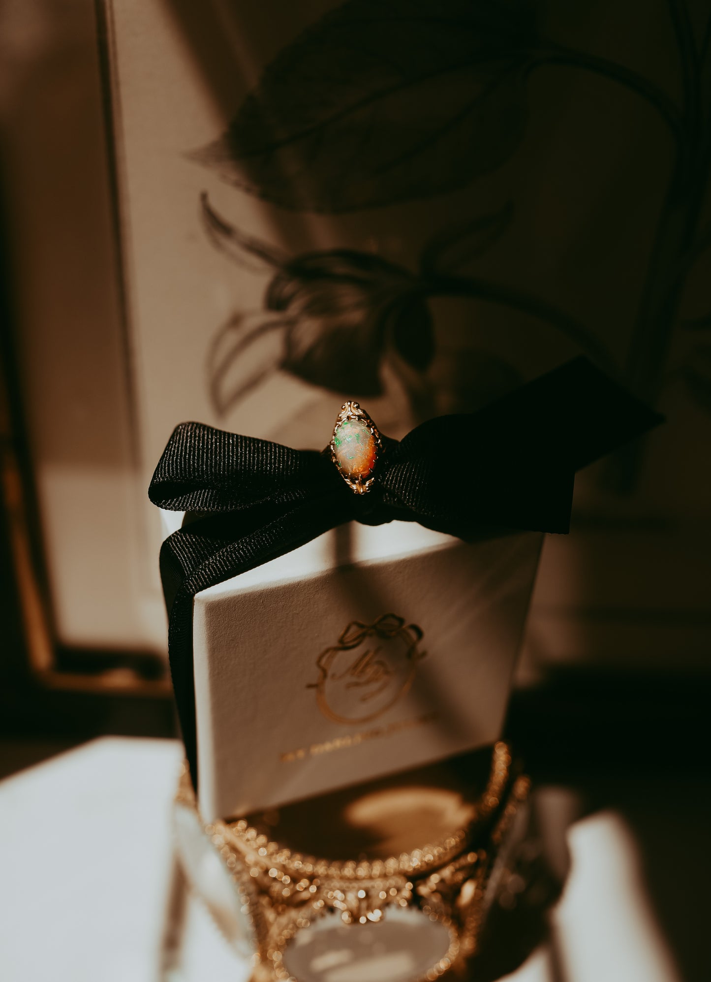 Art Nouveau Opal Cabochon Ring in 14K Gold | circa 1890-1910