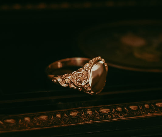 Victorian 14K Gold Signet Ring with Ornate Shoulders