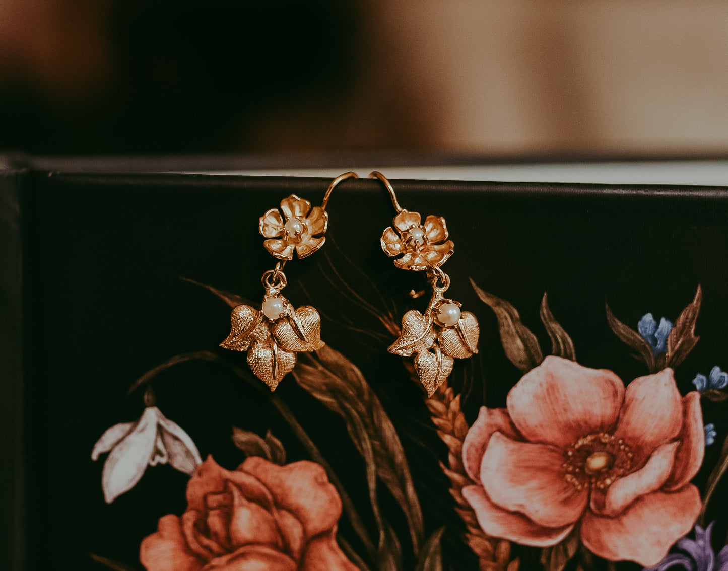 Vintage 14K Gold Cultured Pearl Floral Dangle Earrings | Romantic Botanical Earrings