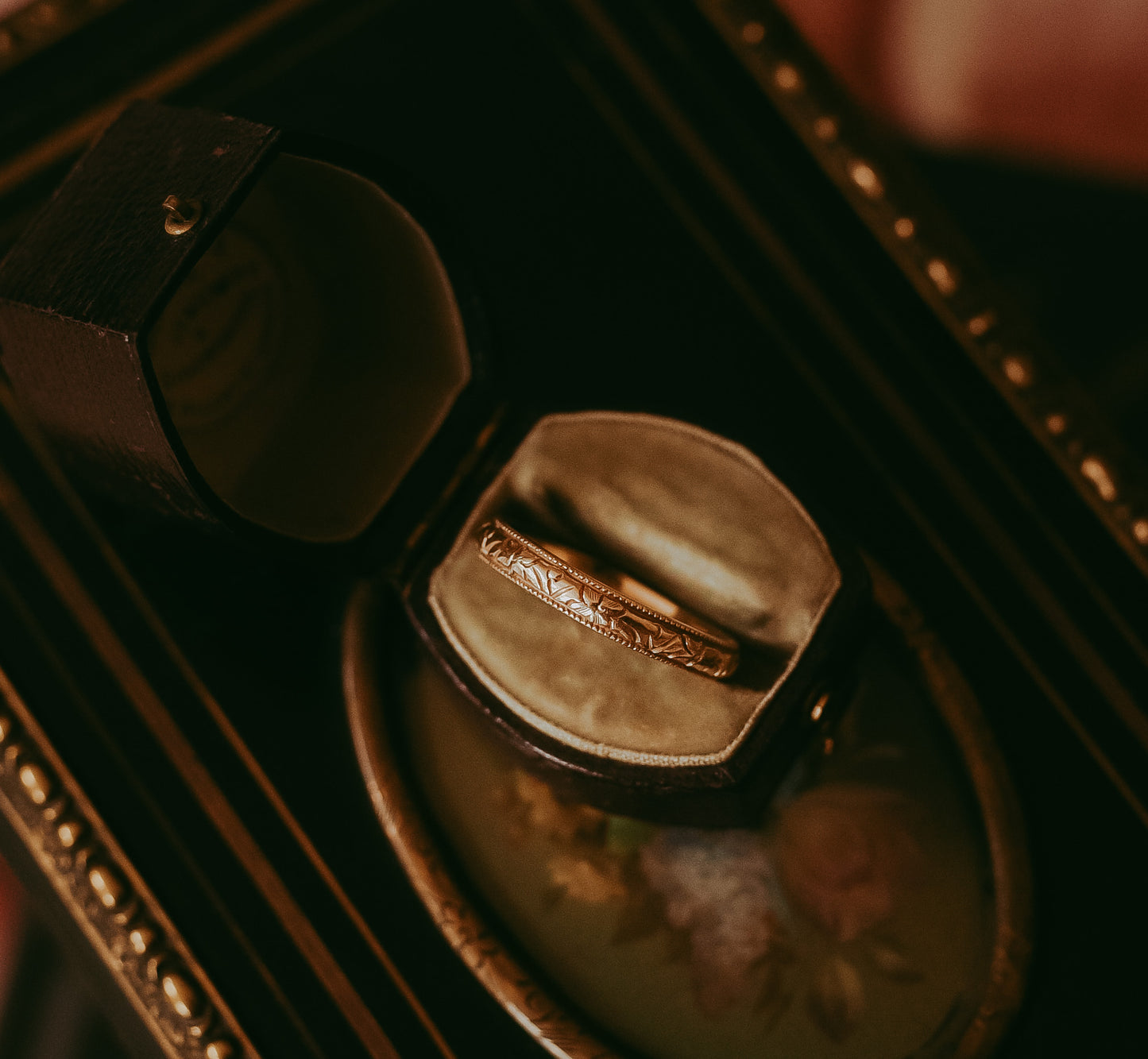 Vintage 14K Gold Floral Engraved Wedding Band | Milgrain Wedding Ring | Eternity Floral Band
