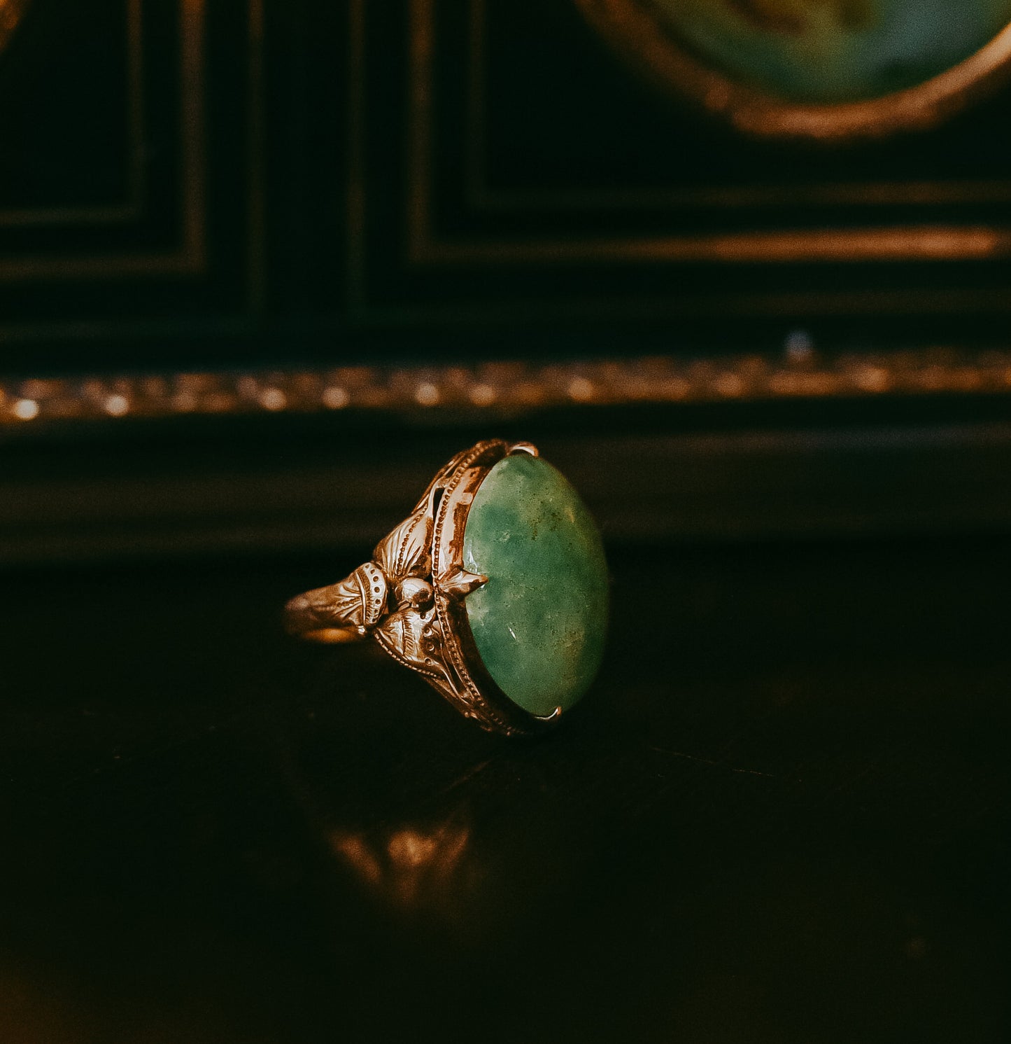 Vintage 14K Gold Natural Jade Ring | Art Nouveau Revival | 1930s–1940s