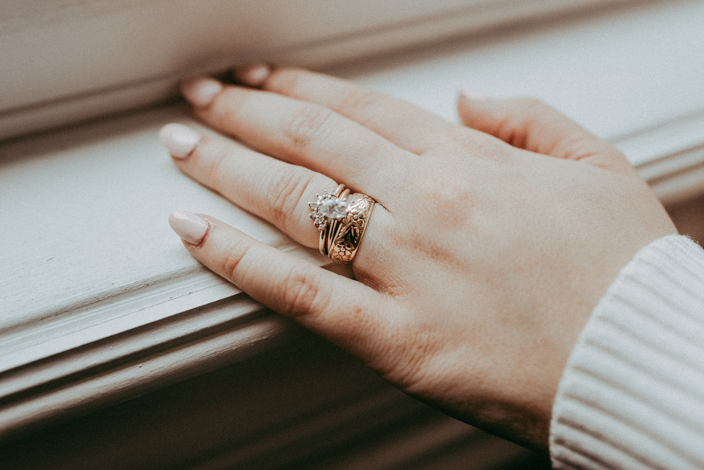 My Darling Juliet | 18K Gold Victorian Floral Ring Band