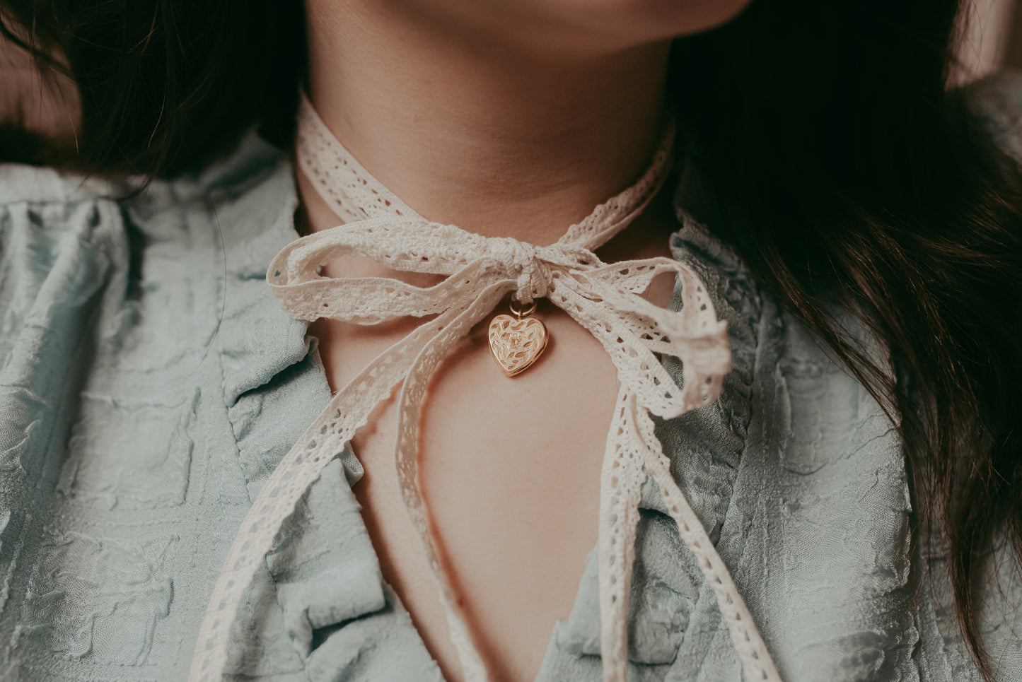 My Darling Juliet | Victorian 15K Engraved Locket-One sided