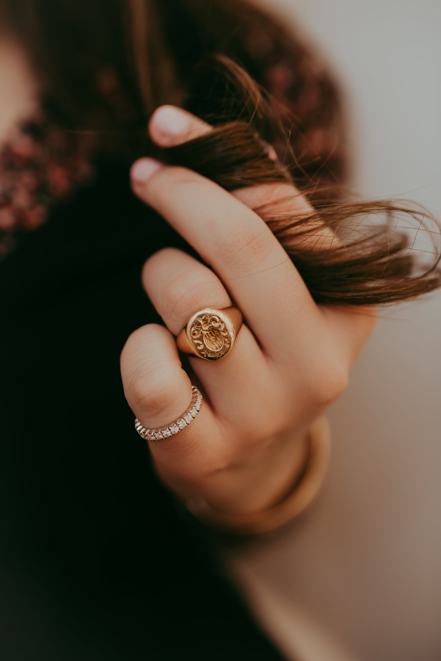 My Darling Juliet | 18K Gold Pineapple Signet Ring