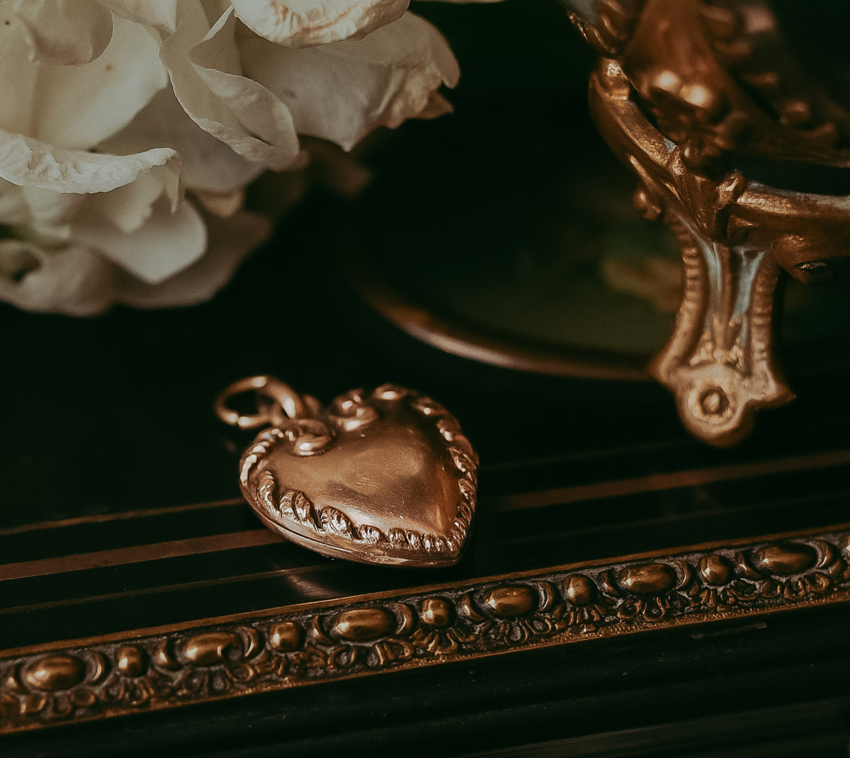 Antique Victorian 10K Gold Heart Locket | Antique Heart Pendant