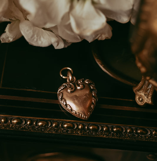 Antique Victorian 10K Gold Heart Locket | Antique Heart Pendant