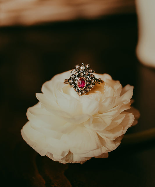 Georgian Ruby & Rose-Cut Diamond Heart Ring in 18K Gold with Floral Like Crown