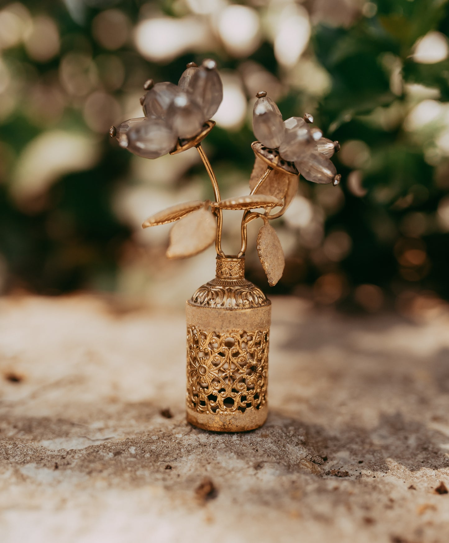 My Darling Juliet | 1950s DeVilbiss Perfume Bottle Lid