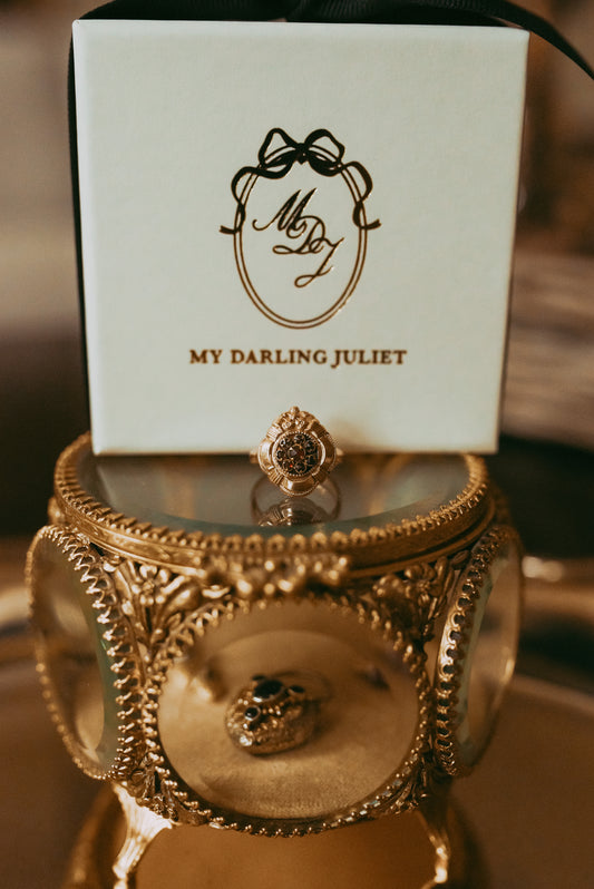 My Darling Juliet | Late Victorian 14K Gold Garnet Flower Ring