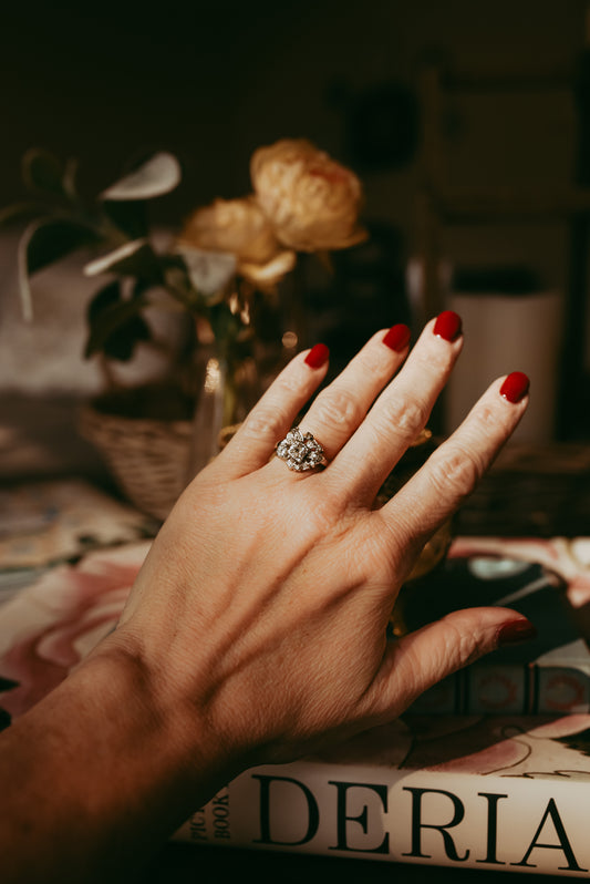 My Darling Juliet | Floral Diamond Ring in 14K White Gold – Mid-Century 1950s