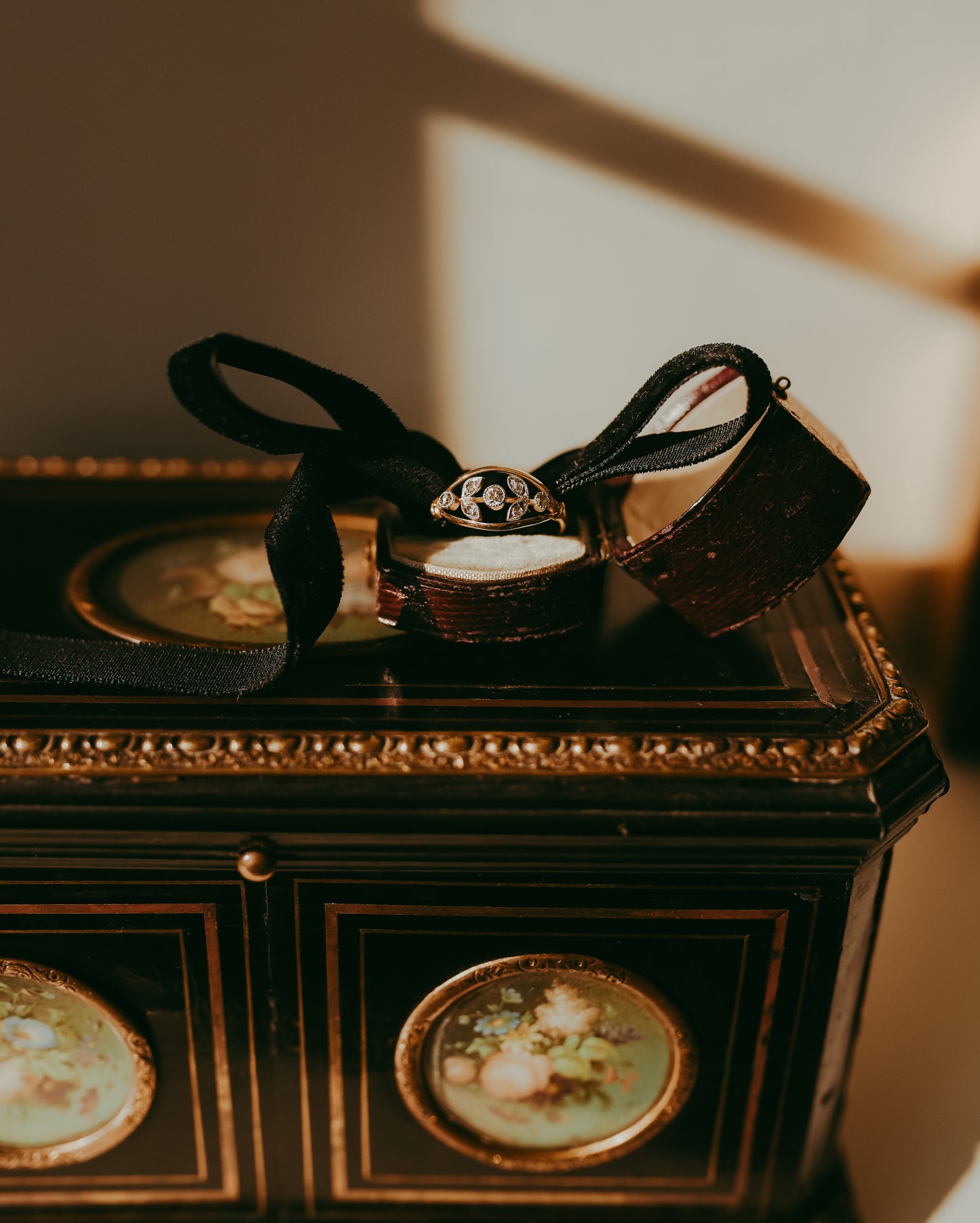 French Belle Epoque Floral Diamond Ring Platinum & 18K Gold Rose Cut Diamonds